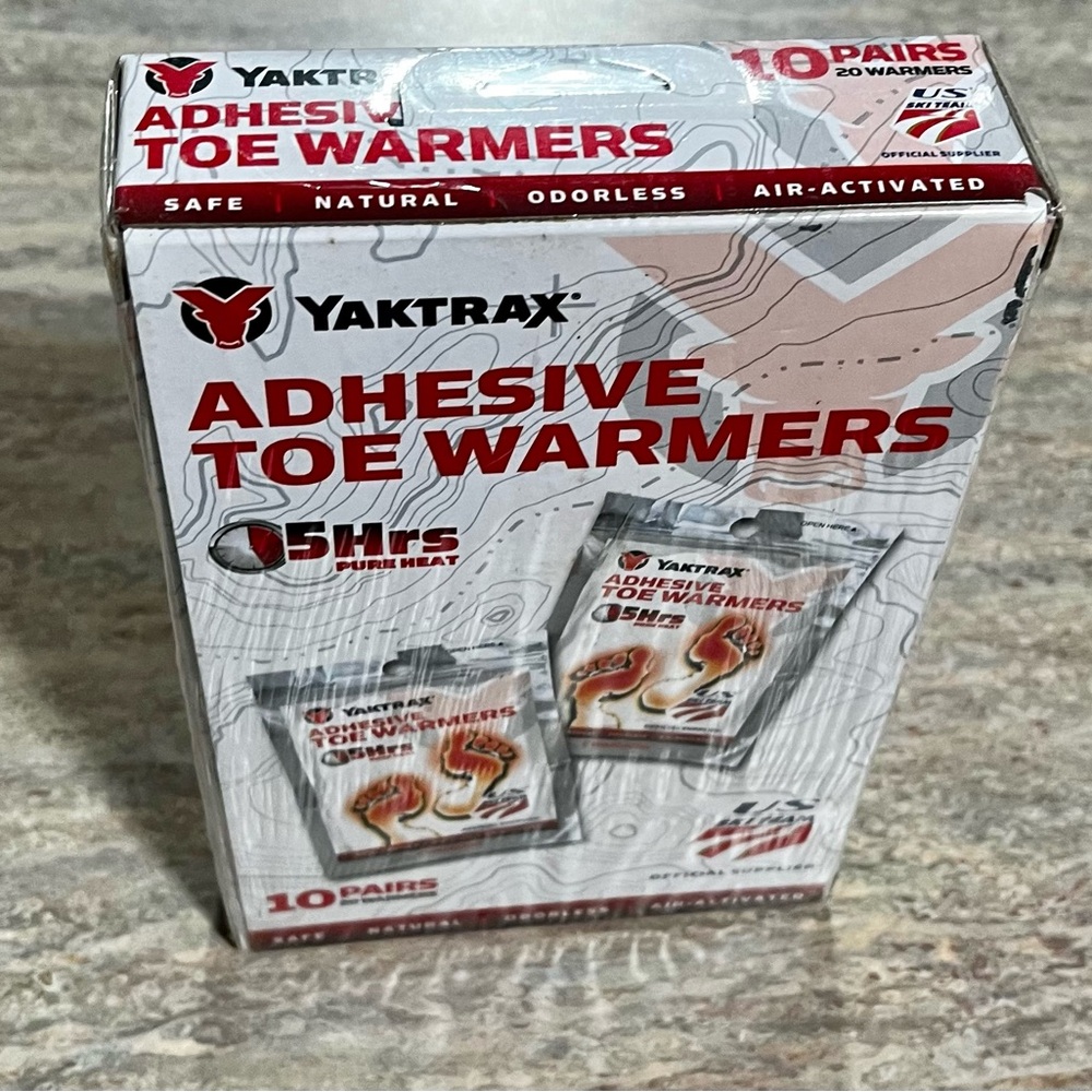 NIB Yaktrax 10-pairs of Adhesive Toe warmers